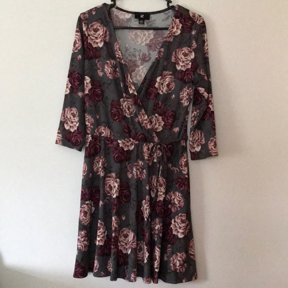IZ Byer faux wrap dress size XL juniors